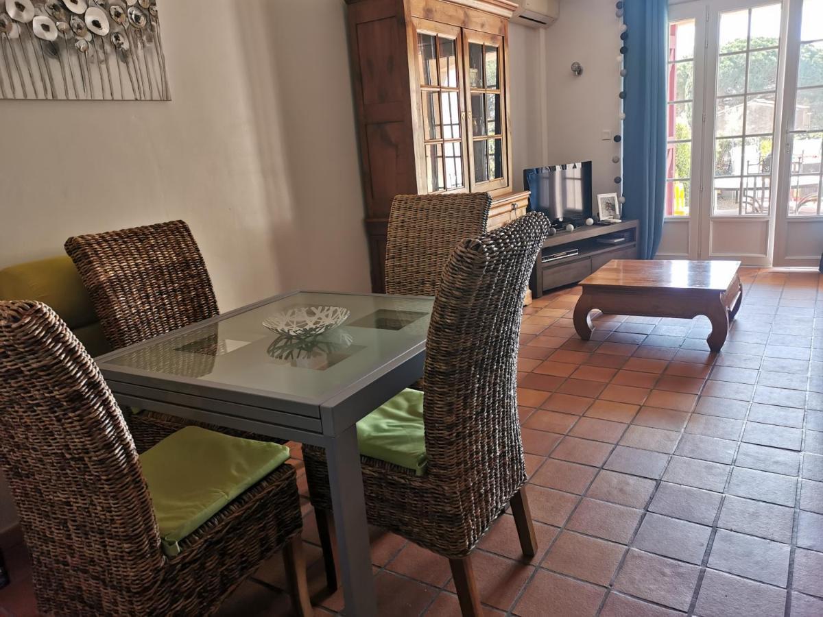 Studio * Saint-Raphael (Var)